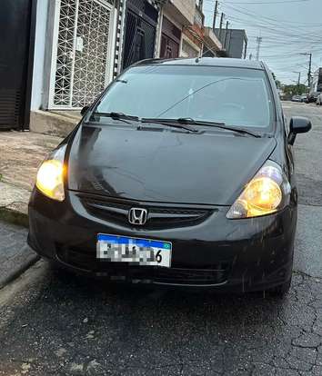HONDA-FIT-2006