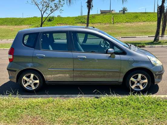 HONDA-FIT-2008