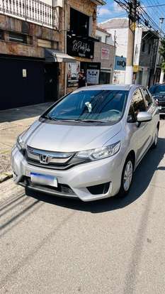 HONDA-FIT-2016