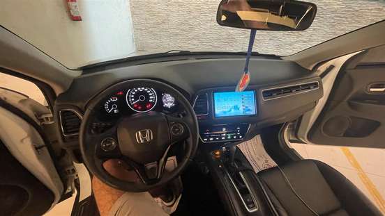 HONDA-HR-V-2017