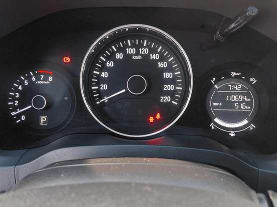 HONDA-HR-V-1.8 16V FLEX EX 4P AUTOMÁTICO HONDA-HR-V-2015