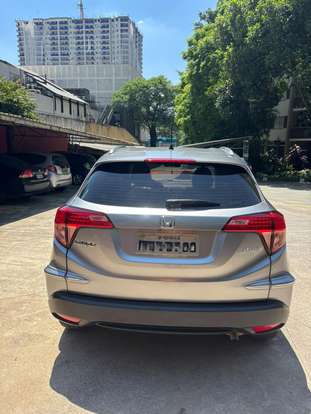 HONDA-HR-V-2015