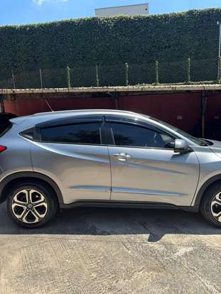 HONDA-HR-V-2015