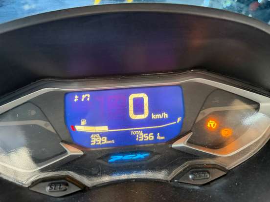 HONDA-PCX 160 DLX-2025