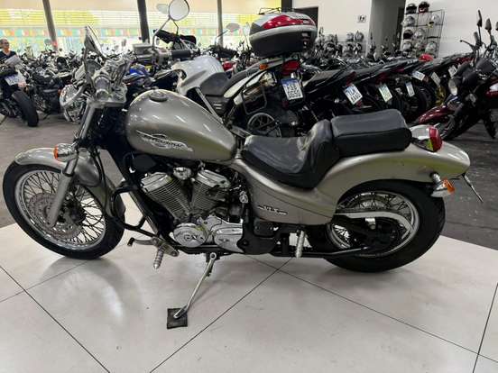 HONDA-SHADOW 600C VT-2001