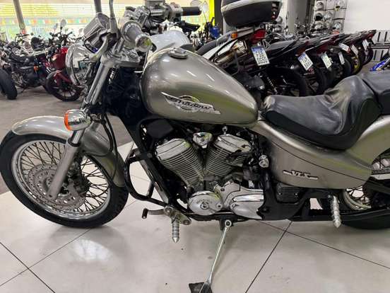 HONDA-SHADOW 600C VT-2001