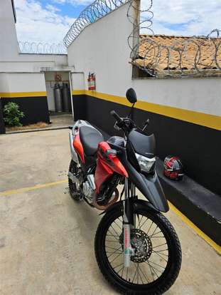HONDA-XRE 300-2016
