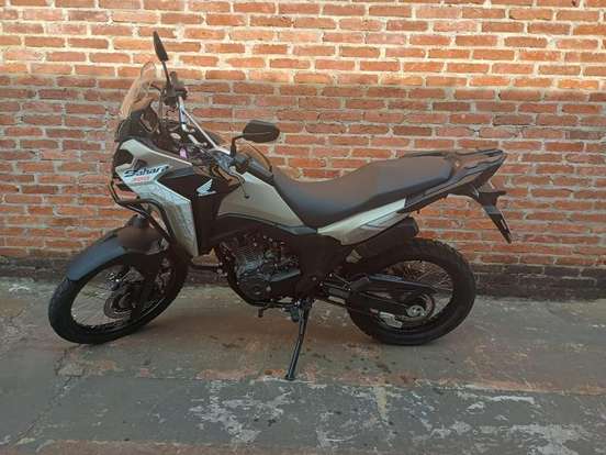 HONDA-XRE 300 SAHARA ADVENTURE-2026