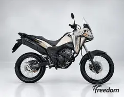 HONDA XRE 300 SAHARA ADVENTURE HONDA XRE 300 SAHARA ADVENTURE