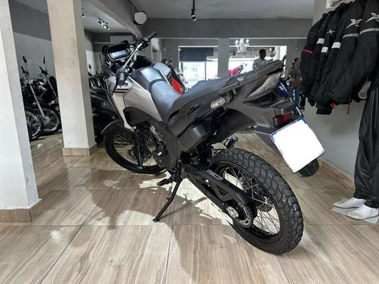 HONDA-XRE 300 SAHARA HONDA-XRE 300 SAHARA-2024