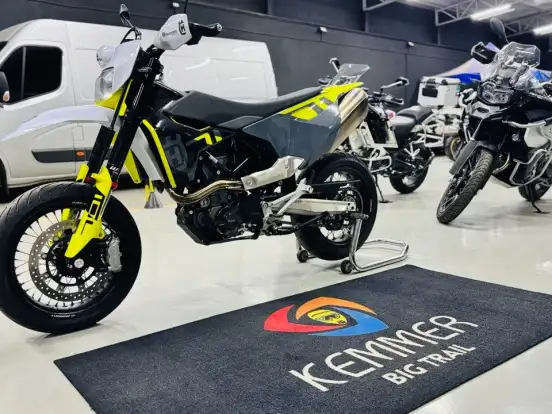 HUSQVARNA-701 SUPERMOTO HUSQVARNA-701 SUPERMOTO-2018