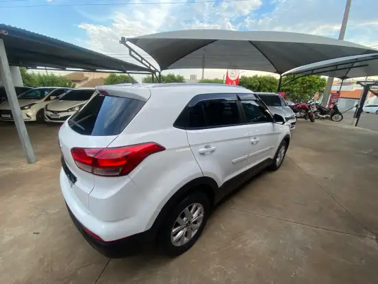 HYUNDAI-CRETA-1.6 16V FLEX ACTION AUTOMÁTICO HYUNDAI-CRETA-2023