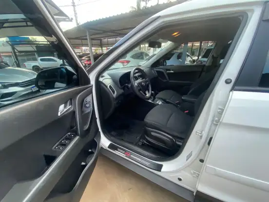 HYUNDAI-CRETA-1.6 16V FLEX ACTION AUTOMÁTICO HYUNDAI-CRETA-2023