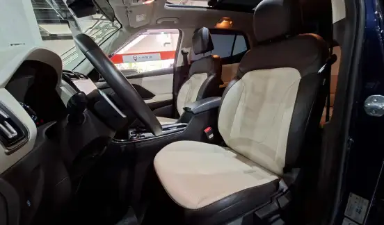 HYUNDAI-CRETA-2.0 FLEX ULTIMATE AUTOMÁTICO HYUNDAI-CRETA-2023
