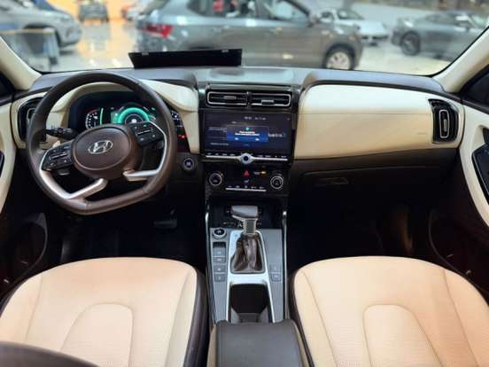 HYUNDAI-CRETA-2.0 FLEX ULTIMATE AUTOMÁTICO HYUNDAI-CRETA-2023