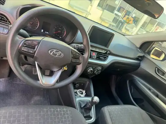 HYUNDAI-HB20-2024