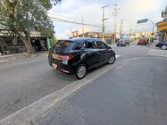 HYUNDAI-HB20-2022