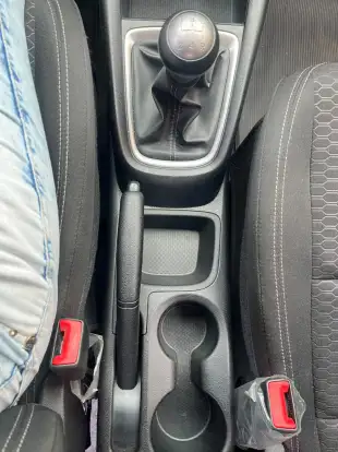 HYUNDAI-HB20-2020