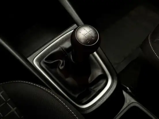 HYUNDAI-HB20-2023