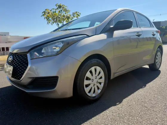 HYUNDAI HB20 1.0 UNIQUE 12V FLEX 4P MANUAL
