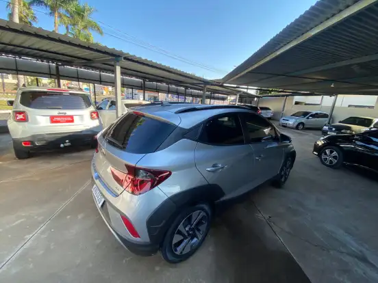 HYUNDAI-HB20-2021