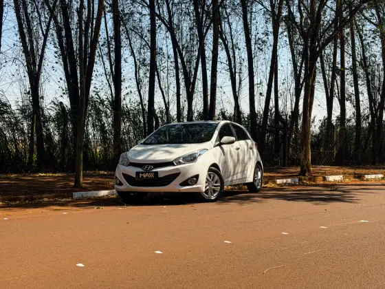 HYUNDAI HB20 1.6 PREMIUM 16V FLEX 4P MANUAL