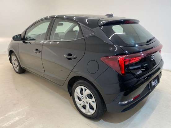 HYUNDAI-HB20-2023