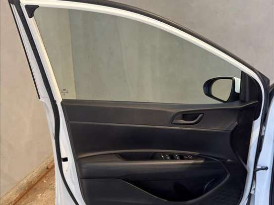 HYUNDAI-HB20-1.0 12V FLEX COMFORT PLUS MANUAL HYUNDAI-HB20-2024