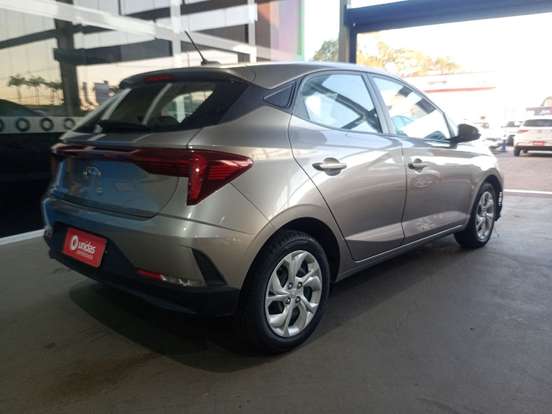 HYUNDAI-HB20-2024