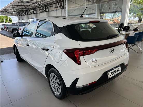 HYUNDAI-HB20-2023