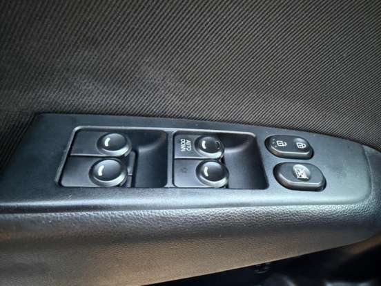 HYUNDAI-HB20-2013