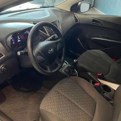 HYUNDAI-HB20-2016