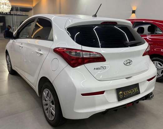 HYUNDAI-HB20-2016