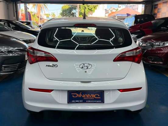 HYUNDAI-HB20-2018