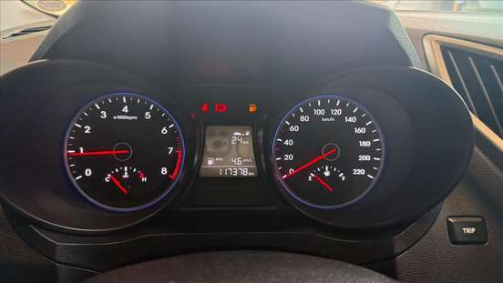 HYUNDAI-HB20-2018