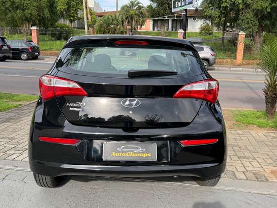 HYUNDAI-HB20-1.0 COMFORT 12V FLEX 4P MANUAL HYUNDAI-HB20-2017