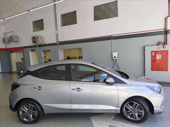 HYUNDAI-HB20-2024
