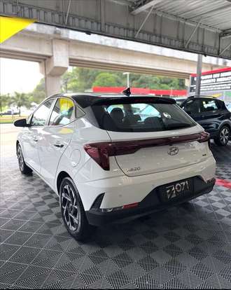 HYUNDAI-HB20-2024