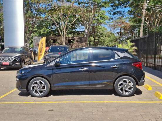 HYUNDAI-HB20-2023
