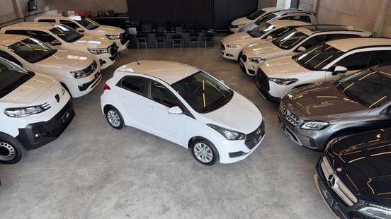 HYUNDAI-HB20-2018