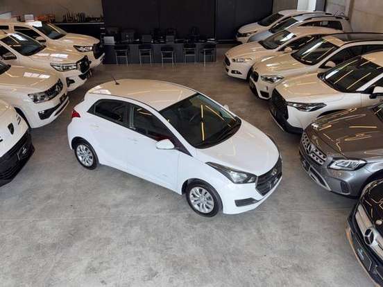 HYUNDAI-HB20-1.6 COMFORT PLUS 16V FLEX 4P MANUAL HYUNDAI-HB20-2018