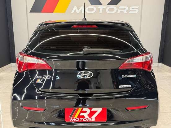 HYUNDAI-HB20-2013