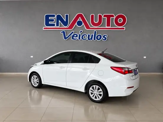 HYUNDAI-HB20S-1.6 COMFORT PLUS 16V FLEX 4P MANUAL HYUNDAI-HB20S-2018