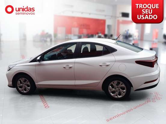 HYUNDAI-HB20S-2023