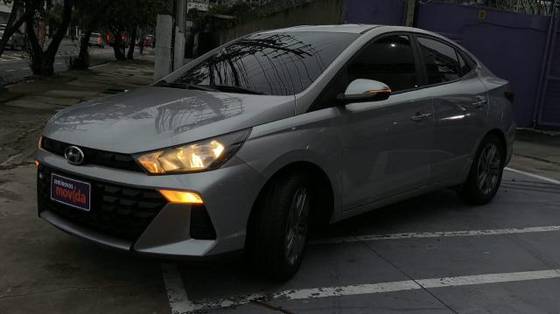 HYUNDAI HB20S 1.0 TGDI FLEX LIMITED AUTOMÁTICO