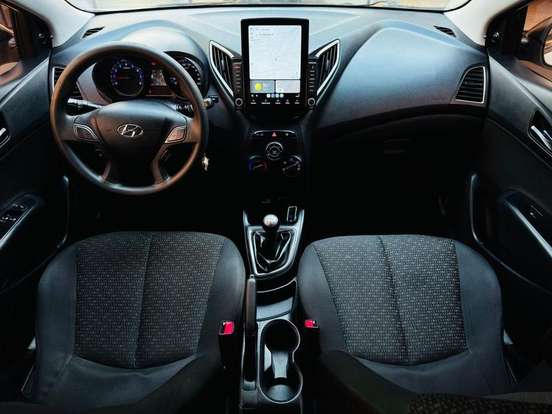 HYUNDAI-HB20S-2018