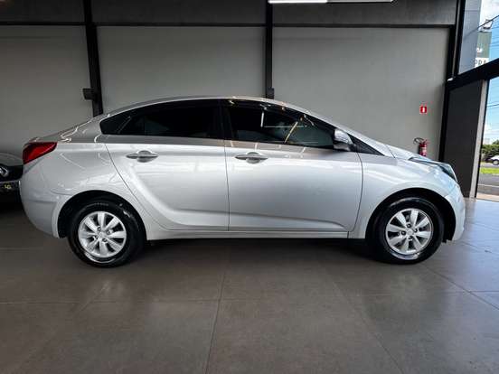 HYUNDAI-HB20S-1.6 COMFORT STYLE 16V FLEX 4P AUTOMÁTICO HYUNDAI-HB20S-2015