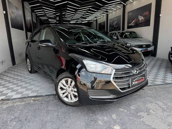 HYUNDAI HB20S 1.6 COMFORT STYLE 16V FLEX 4P AUTOMÁTICO