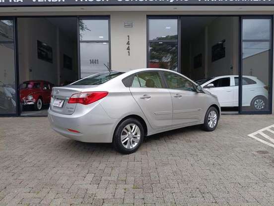 HYUNDAI-HB20S-1.6 PREMIUM 16V FLEX 4P AUTOMÁTICO HYUNDAI-HB20S-2015