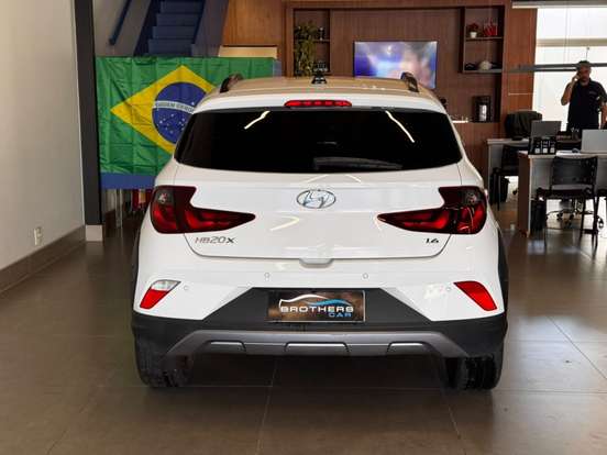 HYUNDAI-HB20X-1.6 16V FLEX EVOLUTION AUTOMÁTICO HYUNDAI-HB20X-2020